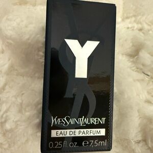 Yves Saint Laurent Black Eau de Parfum
